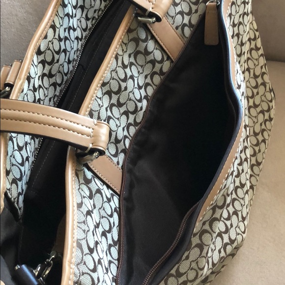 Coach Diaper Bag (+Bonus item) - Picture 6 of 8